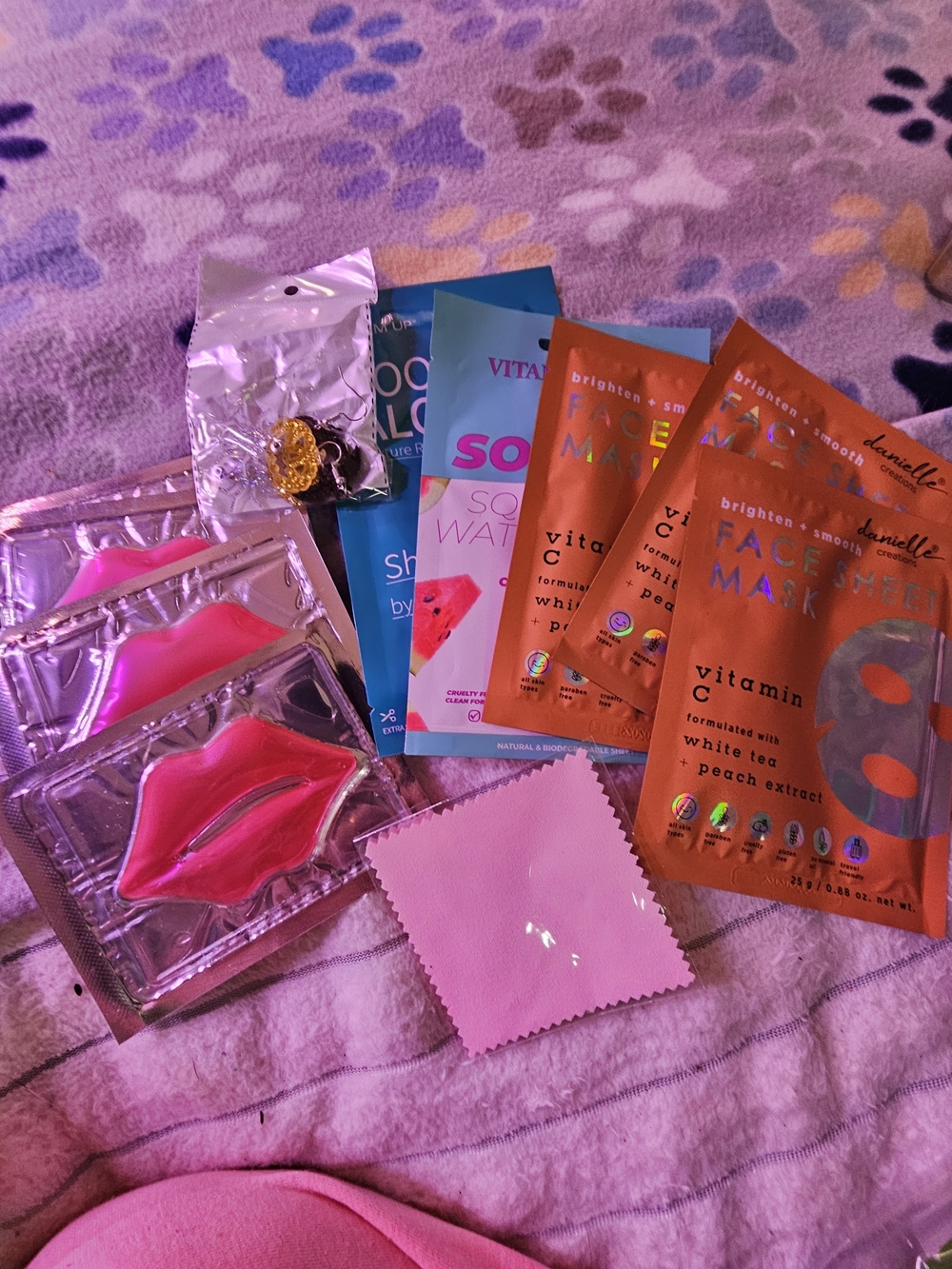 Danielle Creations Vitamin C Face 5 Mask 4 Lip Mask & Gift NEW Retail $20